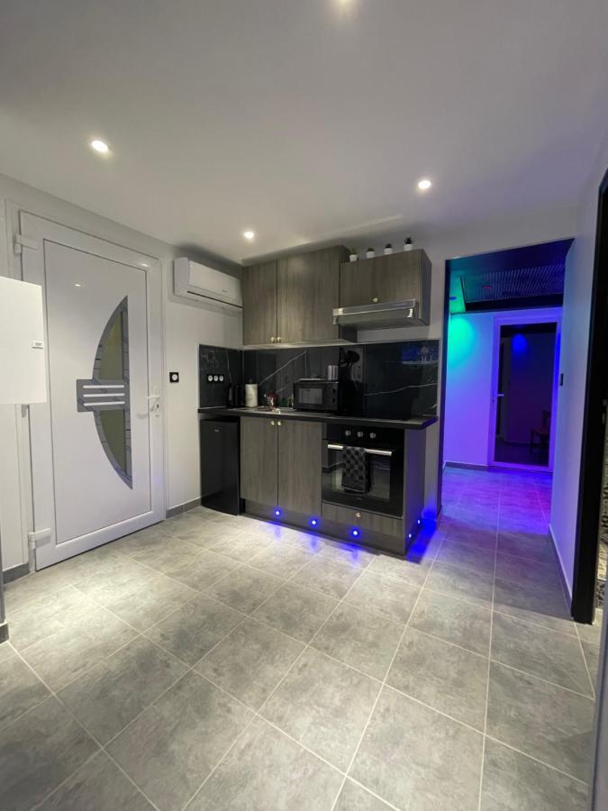 Belle Appartement Studieux Centre Ville Avignon Exteriör bild